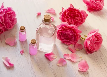 تصویر 2 از گلاب غنچه گل محمدی با عصاره ناب و طراوت طبیعی